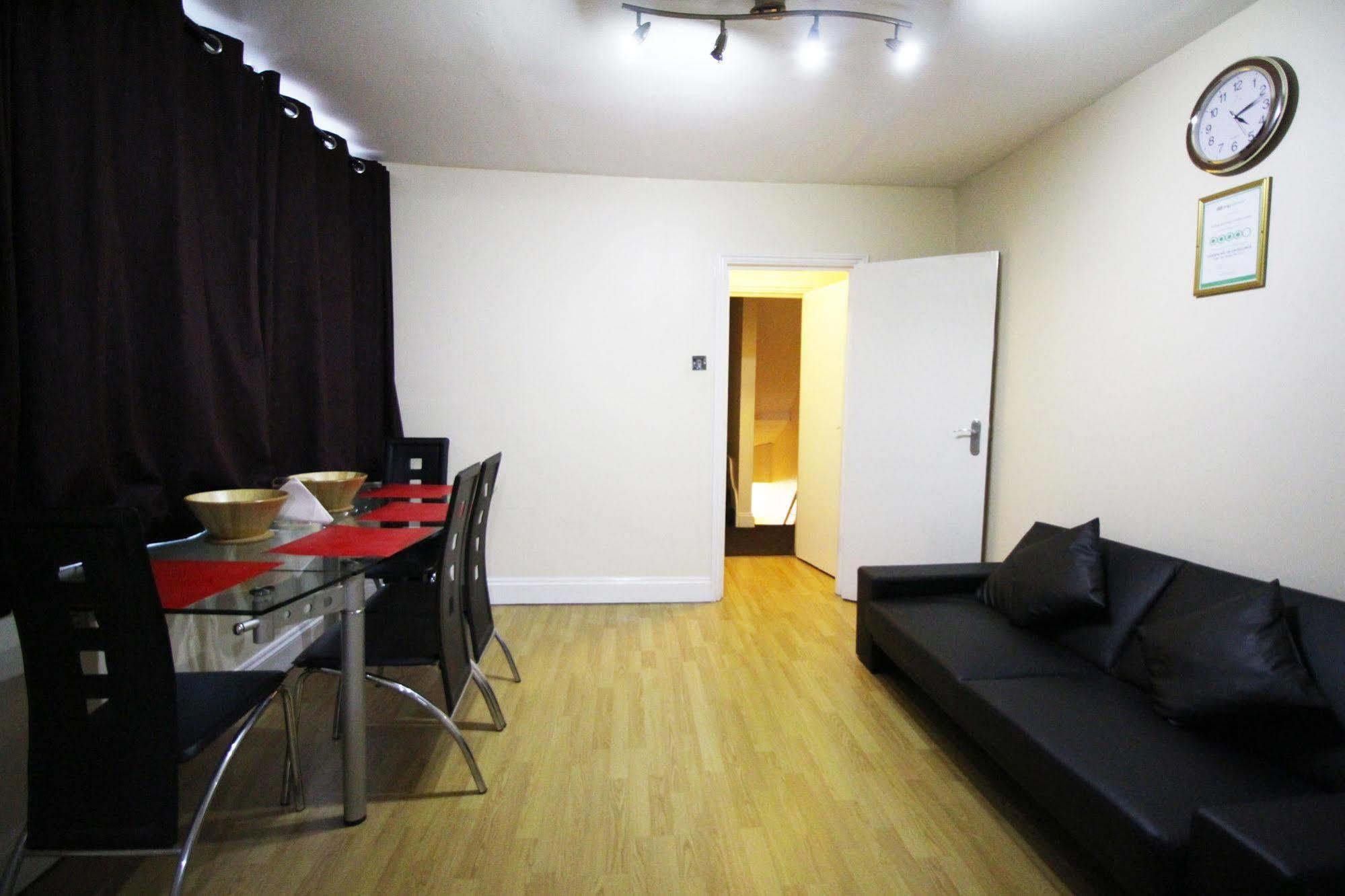 Flexistay Aparthotel Tooting London Eksteriør billede